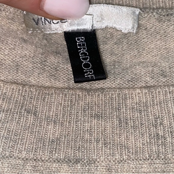 Vince Cashmere Beige Gray light Knit top 3/4 sleeve oversized loose neckline XS - Picture 4 of 7